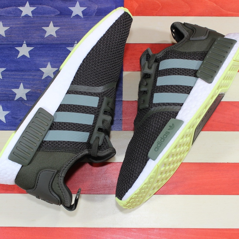 Adidas NMD R1 Boost Mens Running Shoe Green CQ2414 - Picture 1 of 8